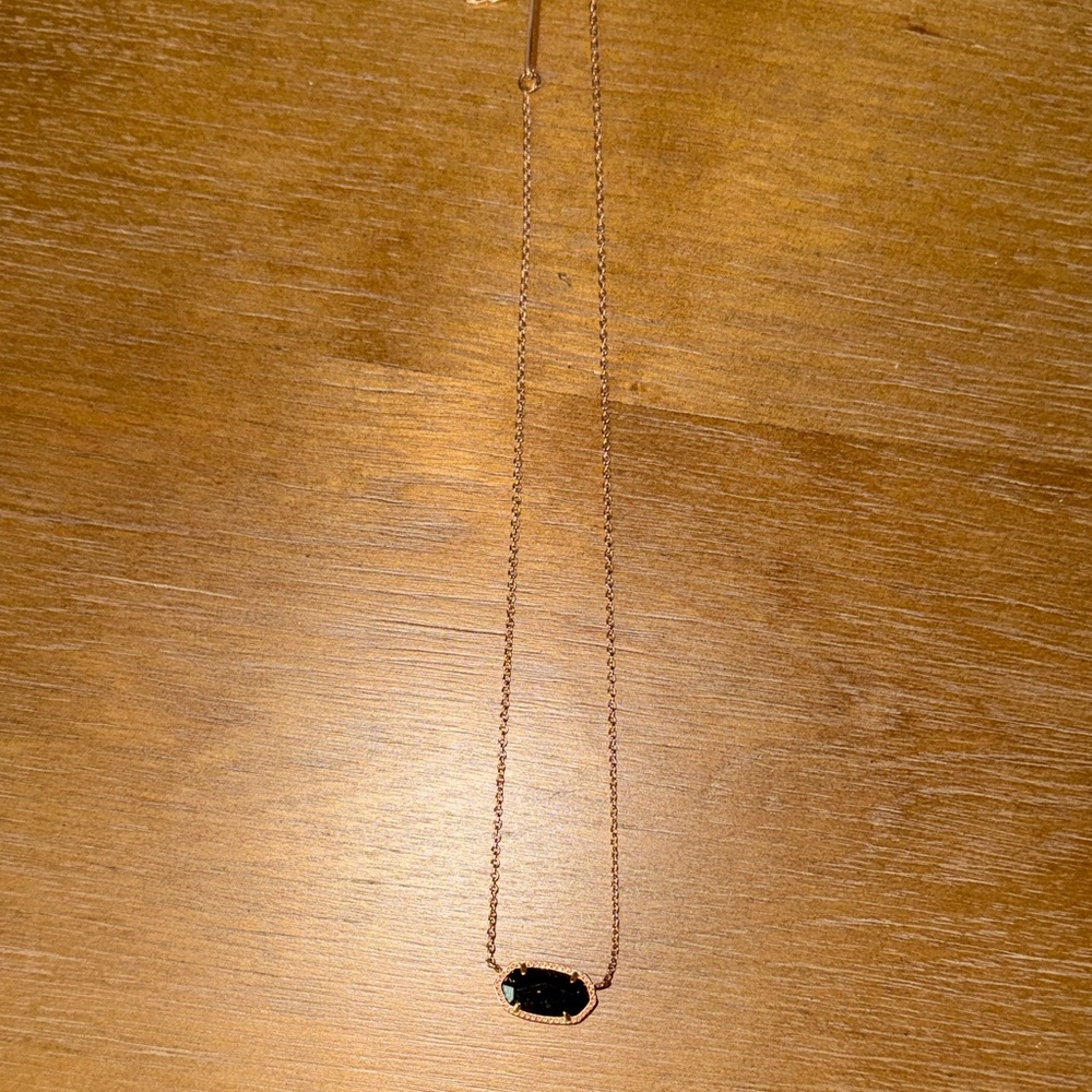 Kendra Scott Pendant Necklace